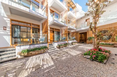 Xujiu Jinseli Hostel Hotels in Нінлан