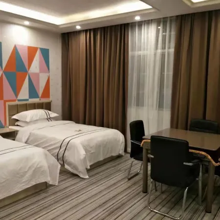 Longshan Junli Homestay