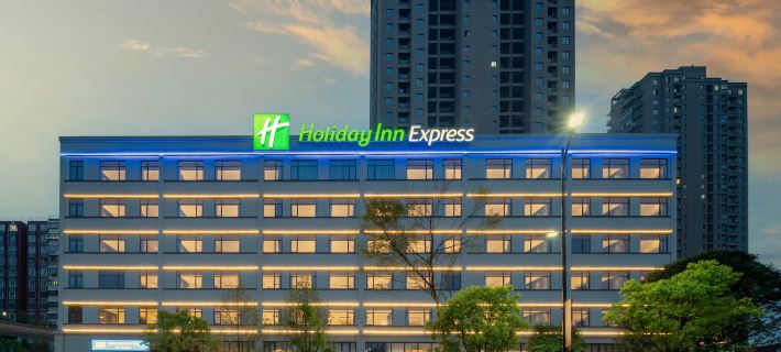 Holiday Inn Express JINGDEZHEN ANCIENT TOWN by IHG Ξενοδοχεία στην πόλη Τζινγκντζέν