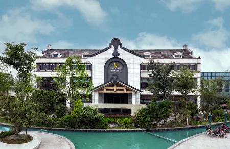 Jiangyou Mianzhou Shadow Moon Hotel Отели рядом со станцией Jiangyou Railway Station