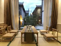 Fengxiang chanyuegu Inn Hotels in Qianyang