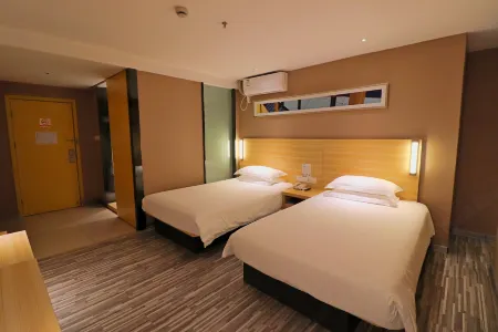 City Comfort Inn (Shanghai Songjiang New City Metro Station) Отели рядом с достопримечательностью «Shanghai University of Engineering Science (Longteng Road)»