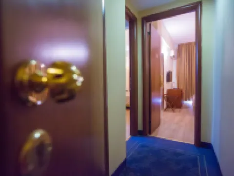 マリーナ ホテル アテネ アテネのホテル