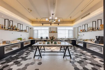 Ginza Jingsu Hotel (Jinan North Daming Lake store) Отели рядом со станцией Daminghu Railway Station