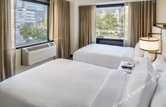 澤西市逸林酒店