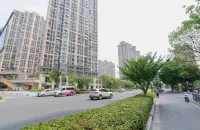 Yancheng Yu Cinema Apartment