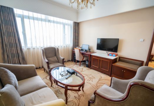 Minhang Julong Hotel Hotel Overview