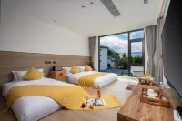 Fuxian Lake Blue Lake Homestay Hotels in Huaning