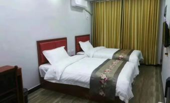 Wanzai Haolong Business Hotel