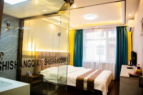 遼源七夕ファッションホテル（凱瑪店）