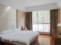 Xueshan Shengyu Hotel Hotels in Yadong