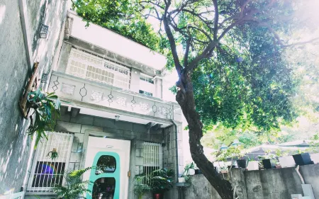 A SHIN TAINAN HOSTEL