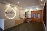 Maple Leaf Guesthouse - พร้อมระเบียง