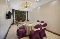 Yueshan Holiday Hotel - breakfast