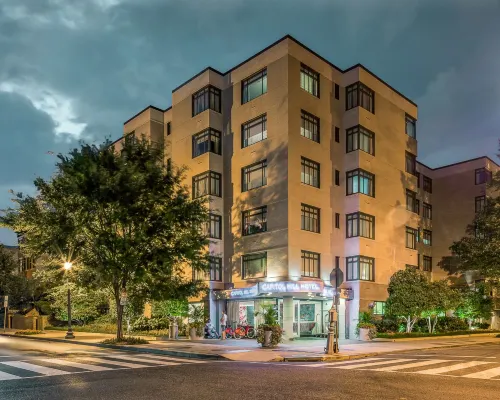 Capitol Hill Hotel Hotels near Avalon Playground