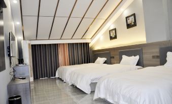 Home Inn Huaxuan Hotel (Tai'erzhuang Ancient City South Gate Branch)