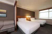 Hyatt Place Flushing/LGA Airport