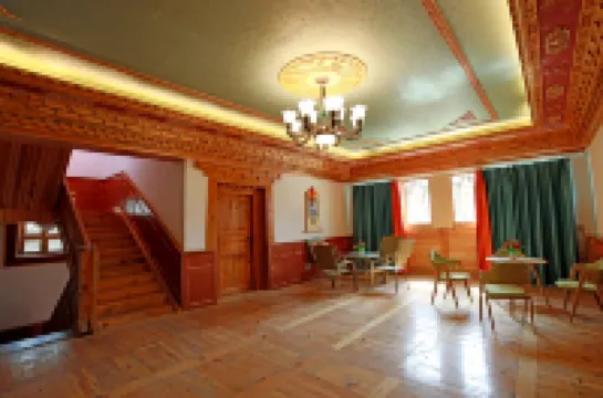 Danba Boer View Homestay