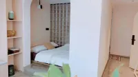 Raoping Stars B&B Hotels near Xiadong Park
