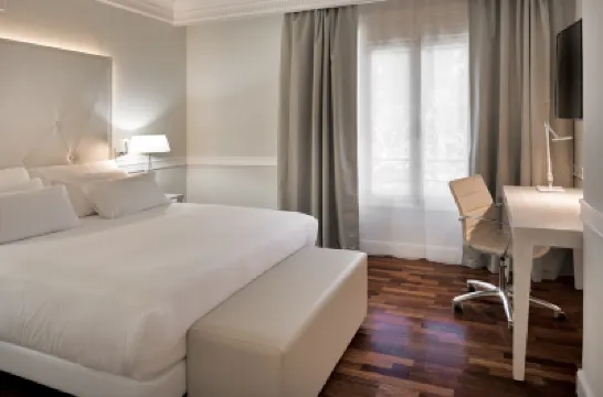 NH Collection Gran Hotel Hotels in 