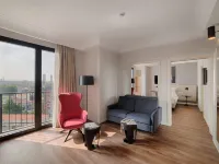 فندق راديسون بلو، ميلان Hotels near أوروغواي