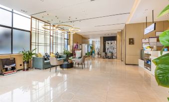 Dongyi convenient hotel (Guangzhou Zhizao Plaza foreign trade school store)