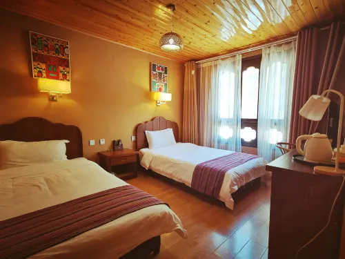 Pingwu Baima Tribe Boutique B&B