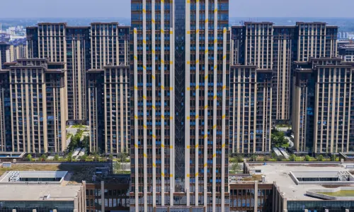 Xinyang Xixian Shi Financial International Hotel
