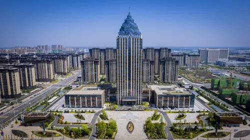 Xinyang Xixian Shi Financial International Hotel