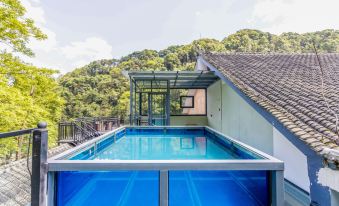 Chuanshangyu Forest Secret Resort(Mount Fanjing)