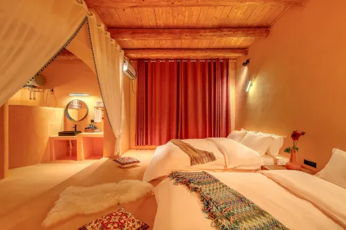 Huocheng Qingmu Homestay