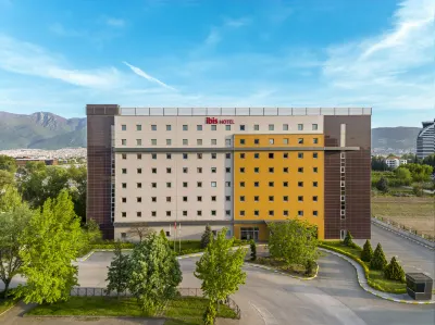 Ibis Bursa Hôtels à proximité de : Yunuseli Spor Tesisleri