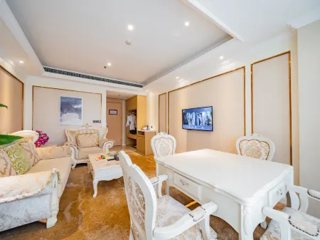 Freya Garden Hotel Singapore Leshan (University of Technology)