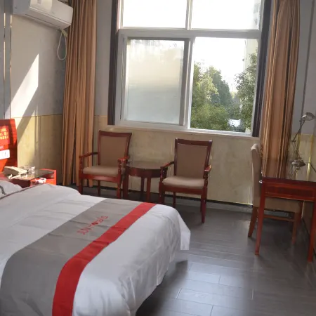 Shenzhou Business Hotel