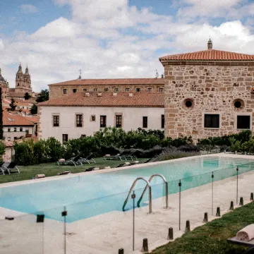 Hospes Palacio de San Esteban Hotels in der Nähe von Kirche und Kloster San Esteban