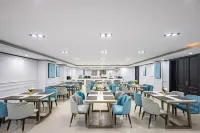 Xana Hotelle Hotel (Haicheng Railway Station Binhe Xi Road)