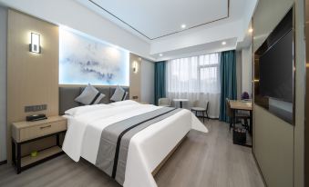 Yiyang CC Hotel