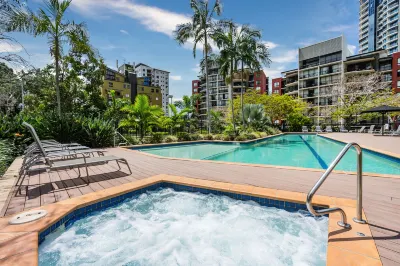 The Docks on Goodwin Hotels in Kangaroo Point