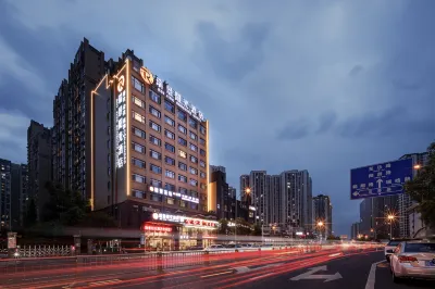 Ruijing Sunshine Hotel (Leshan Hi-tech Zone Ito Shihao Branch) Hotels in Leshan Railway Station/Shihao Plaza/Wanda Plaza