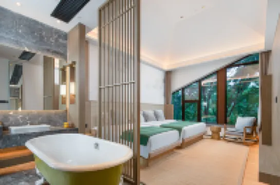 톈무후위수이온천·썬 호텔