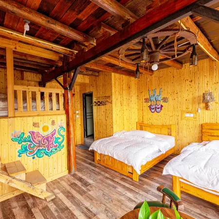 Yumiao Homestay (Rongshui Shuanglonggou Scenic Area)