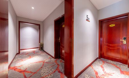 Yixin Hotel - Housity