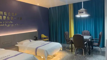 Yunshang Hotel Отели в г. Дали