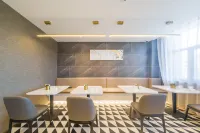 Homeinn Plus Hotel (Zhangjiakou Kangbao County Government) - breakfast