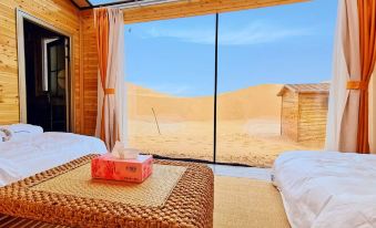 Zhongwei Yiyu Xinghe Desert Camping Hotel