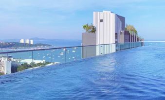 The Base Central Pattaya