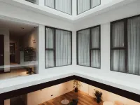 Matata Hotel Kota Kinabalu Отели рядом с достопримечательностью «Торговый центр Wisma Merdeka»
