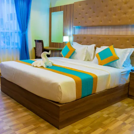 Grand Yak Boutique Hotel Отели рядом с достопримечательностью «Garden of Dreams»