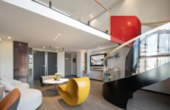 阿勒泰芳華漫記酒店