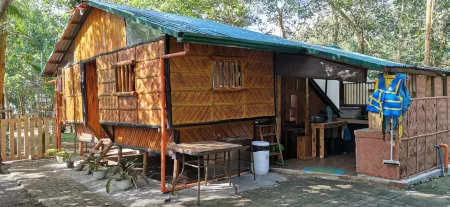 Isla Del Antoño Отели в г. Мобан